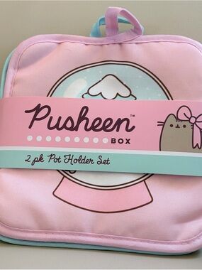 Pusheen Pink and Mint Kitchen Pot Holder Set